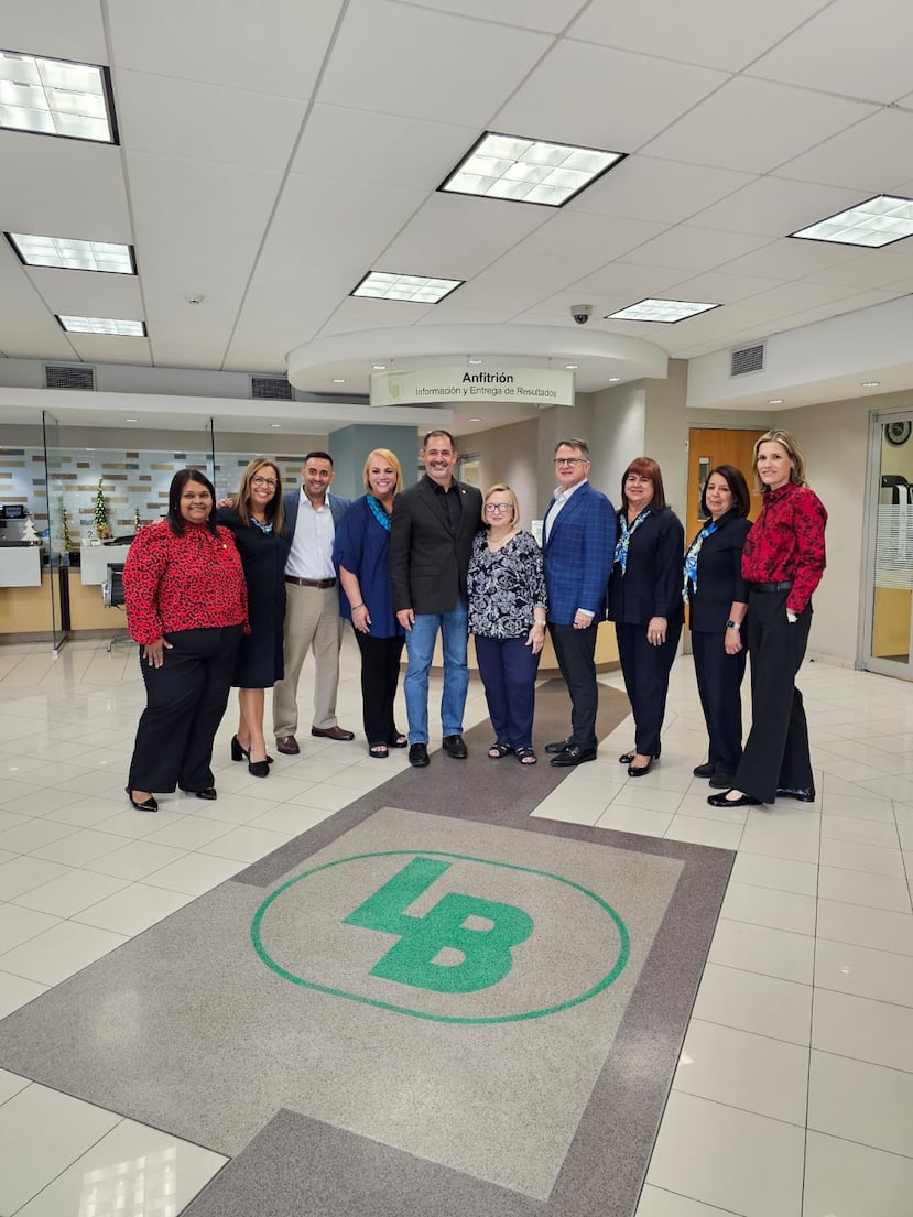 Laboratorios Borinquen recibió la visita de representantes de la organización.