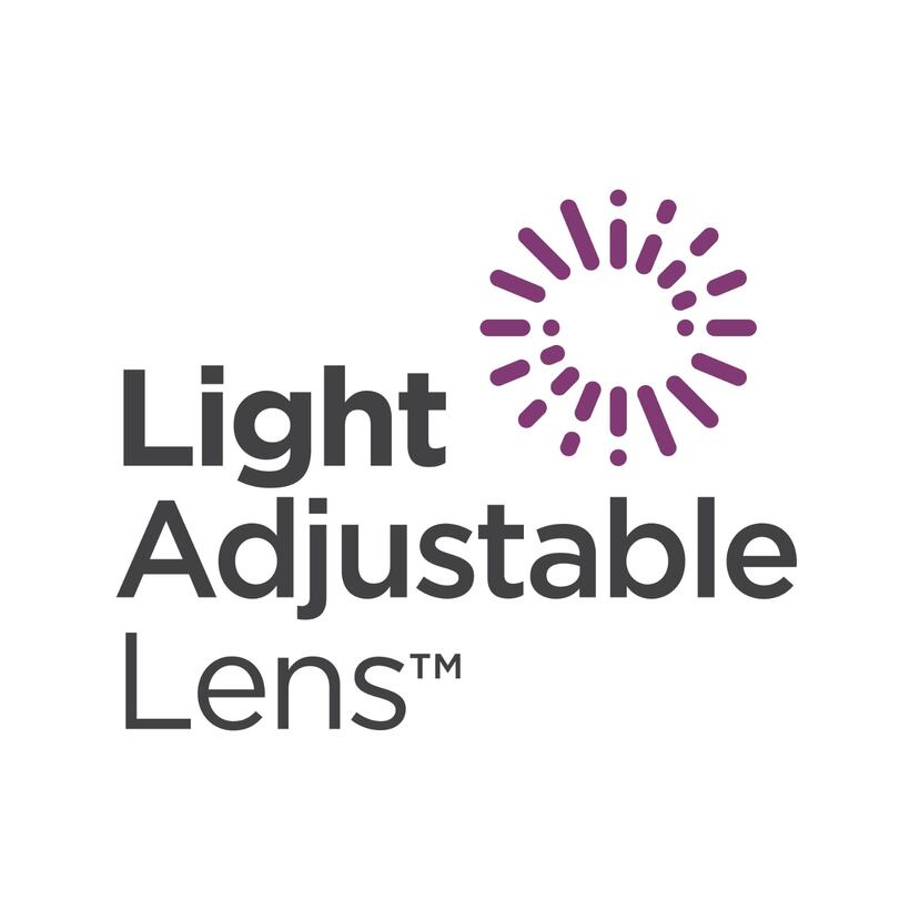 The Light Adjustable Lens™ es el primer lente intraocular ajustable que le permite al médico optimizar la visión del paciente después de la cirugía de cataratas.