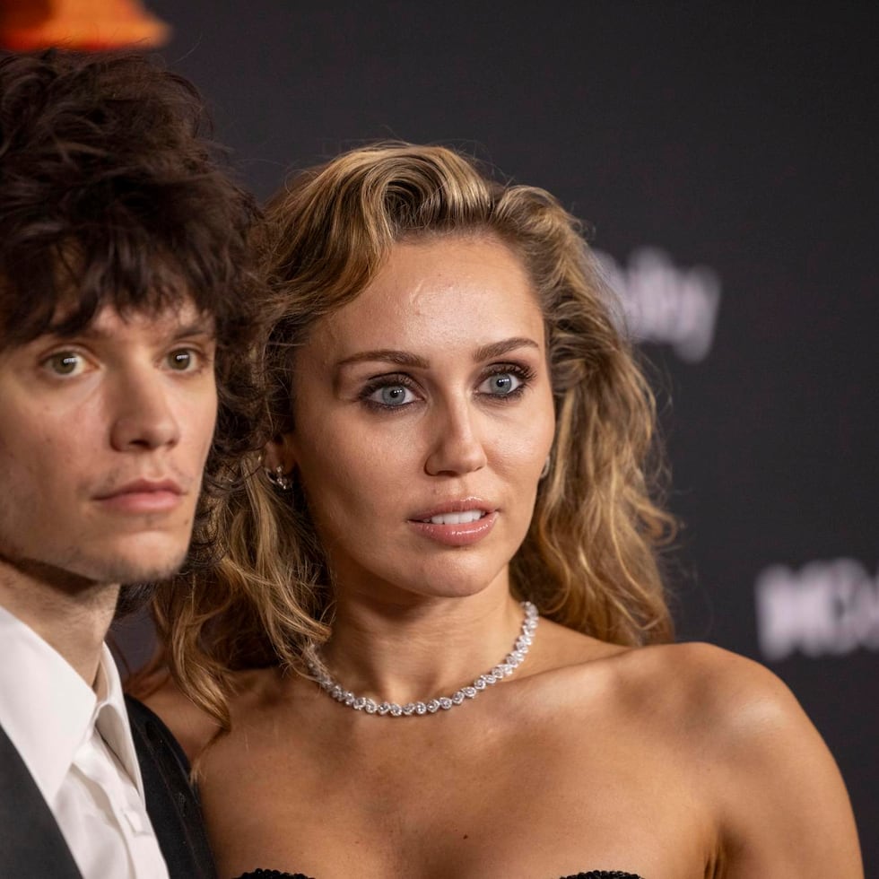 Maxx Morando y Miley Cyrus están en una relación desde 2022.