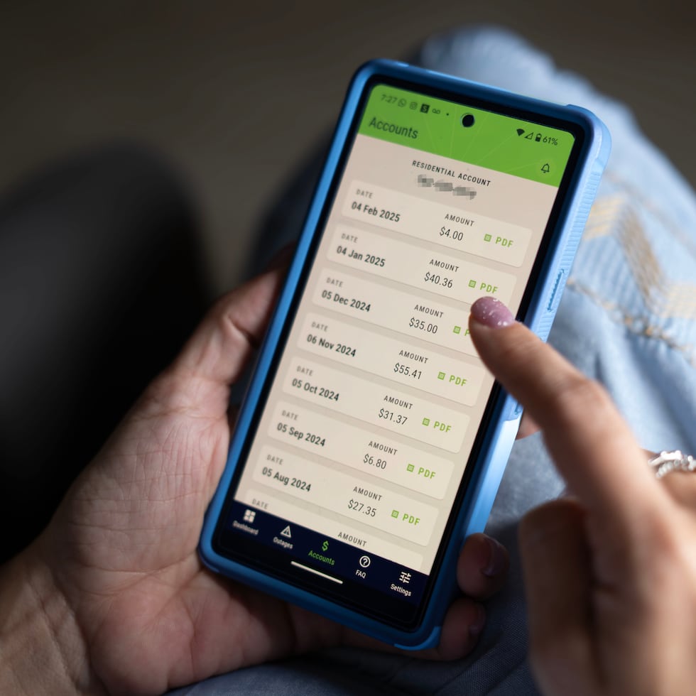 Para los abonados residenciales, el aumento sería cercano a los 0.02 centavos por kWh.