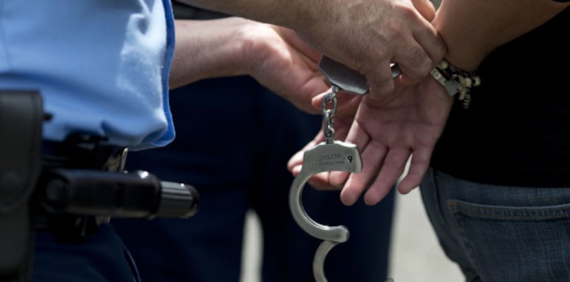 El arresto fue diligenciado por agentes adscritos a la División de Arrestos Especiales del Cuerpo de Investigaciones Criminales del área junto al Servicio de Alguaciles Federales. (Archivo)