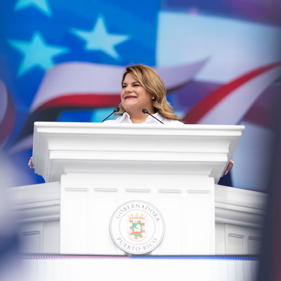 Como parte de los 250 años de conmemoración de la independencia de Estados Unidos, la gobernadora Jenniffer González Colón celebró junto a decenas de jefes de agencia, legisladores, alcaldes y jueces, en San Lorenzo.