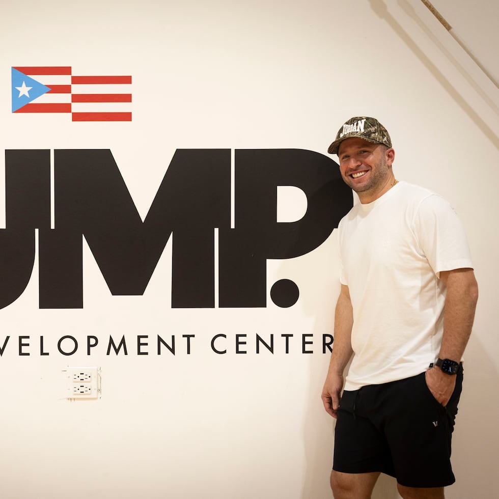 José Juan Barea aprovechó la pausa en la NBA por el fin de semana del Juego de Estrellas para viajar a la isla y visitar su centro de entrenamiento JUMP.