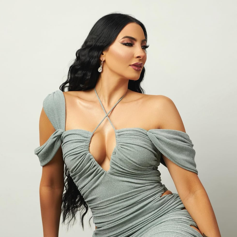 Patricia Corcino se destaca como modelo, animadora y empresaria.