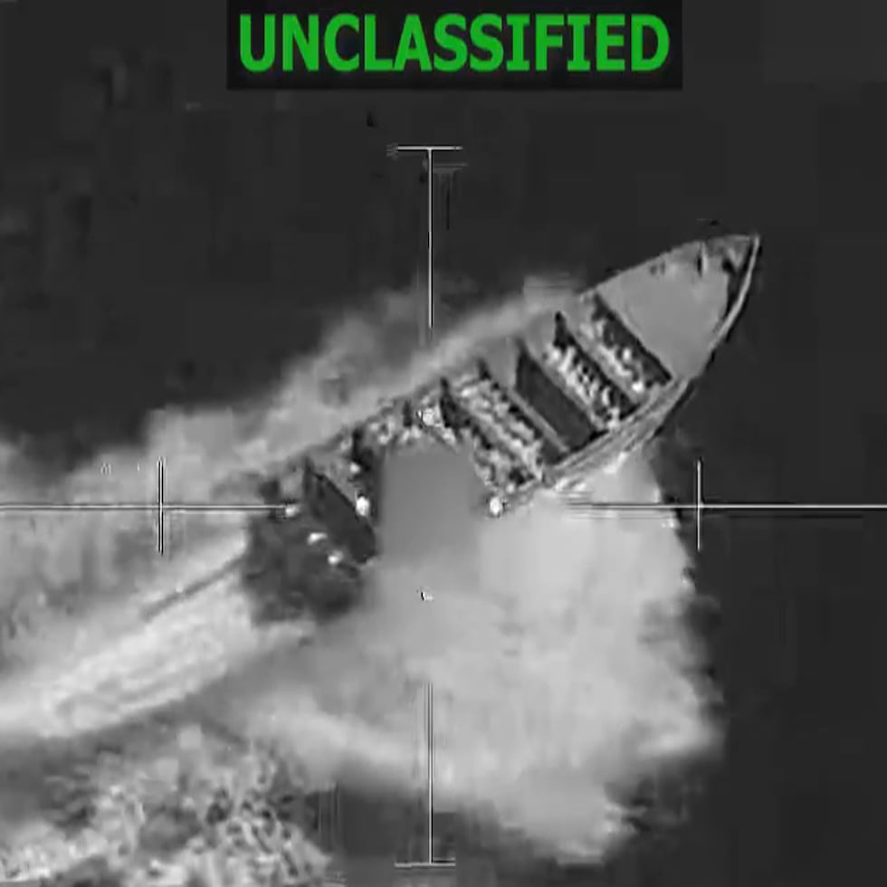 El nuevo ataque fue anunciado minutos antes de que el presidente, Donald Trump, realice un anuncio desde la Casa Blanca, que se supone tendrá un importante acento económico, aunque ha generado creciente interés luego de elevar tensiones con Venezuela al asegurar que el país suramericano ha “robado” petróleo y activos estadounidenses.