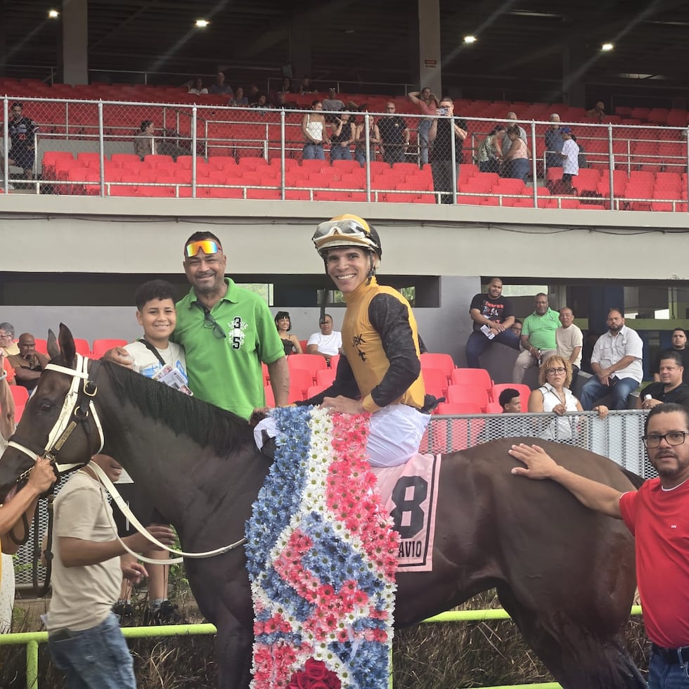 Jorge Vargas, aquí a bordo de Don Octavio durante la Copa San Juan celebrada este mes en el Hipódromo Camarero, conquistó el sábado en Nueva Jersey su primer clásico de Grado 1 al imponerse con Baby Vino en el Haskell Stakes.