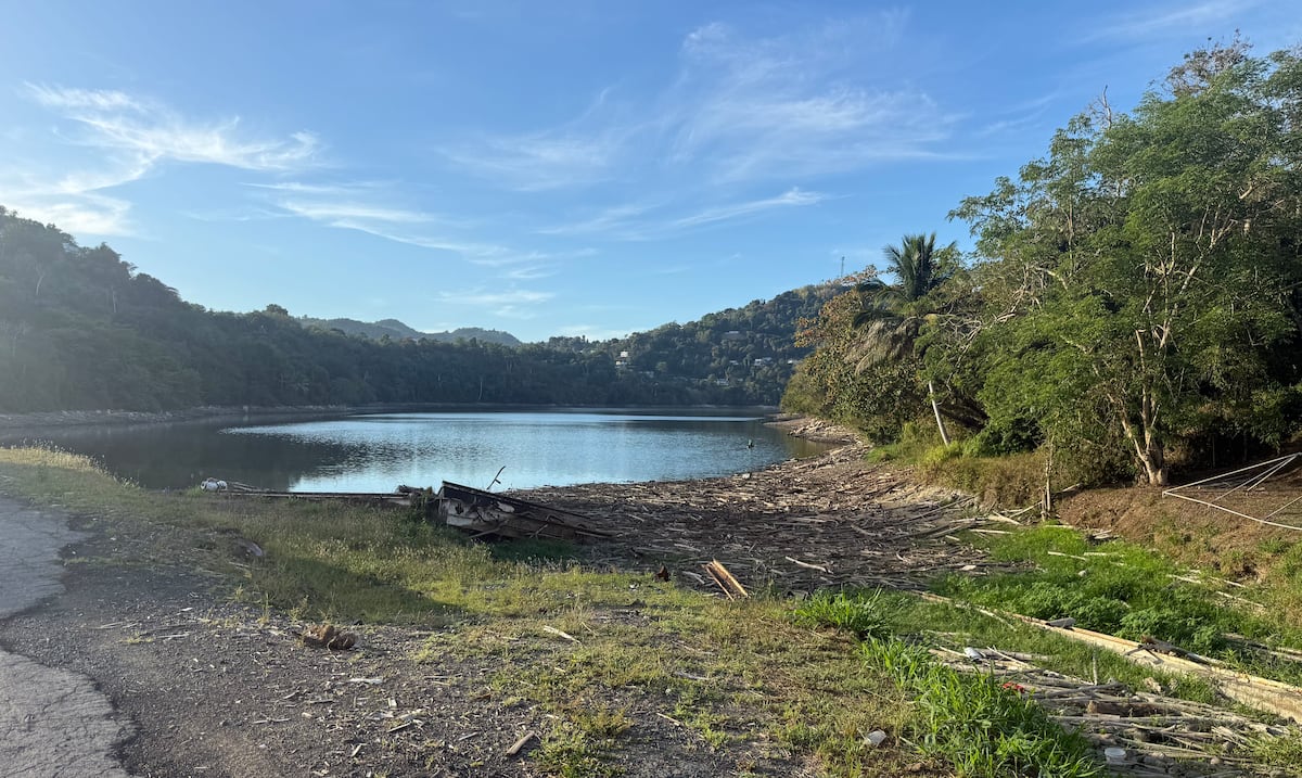 AAA reporta baja en 13 embalses mientras inicia racionamiento en municipios de Carraízo