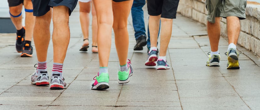 Los resultados evidencian que aunque la distancia recorrida sea menor, el tiempo dedicado a la actividad física "de intensidad moderada" es mayor. (Shutterstock)