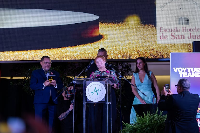 La chef Giovanna Huyke recibió el reconocimiento por 'Educación y mentoría'.