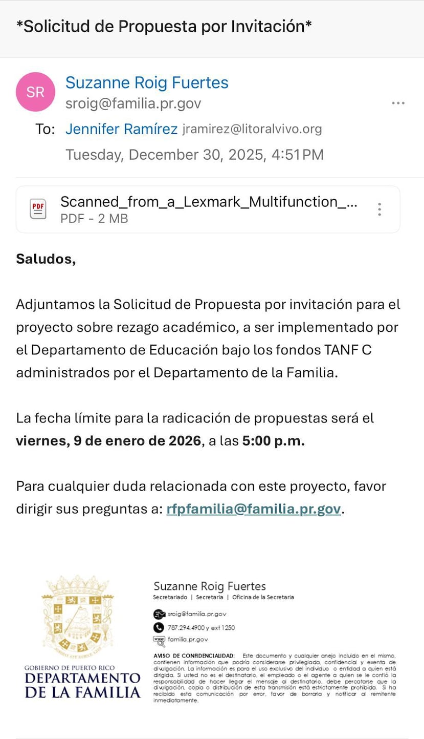 La secretaria de la Familia, Suzanne Roig, envió una invitación a la empresa Litoral Vivo Corp. para participar de una subasta.