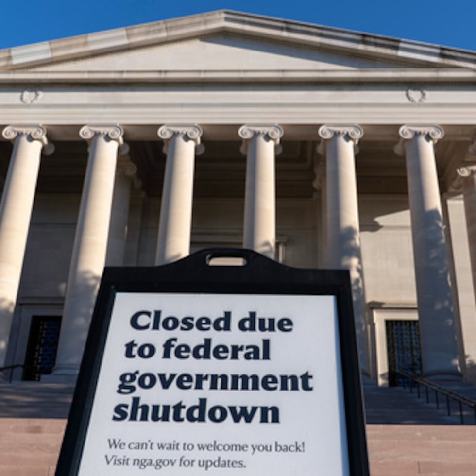 Cierre del gobierno federal de EEUU impacta servicios. #Shutdown