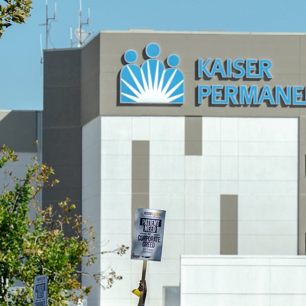 Las afiliadas en el acuerdo incluyen Kaiser Foundation Health Plan; Kaiser Foundation Health Plan of Colorado; The Permanente Medical Group; Southern California Permanente Medical Group y Colorado Permanente Medical Group P.C.