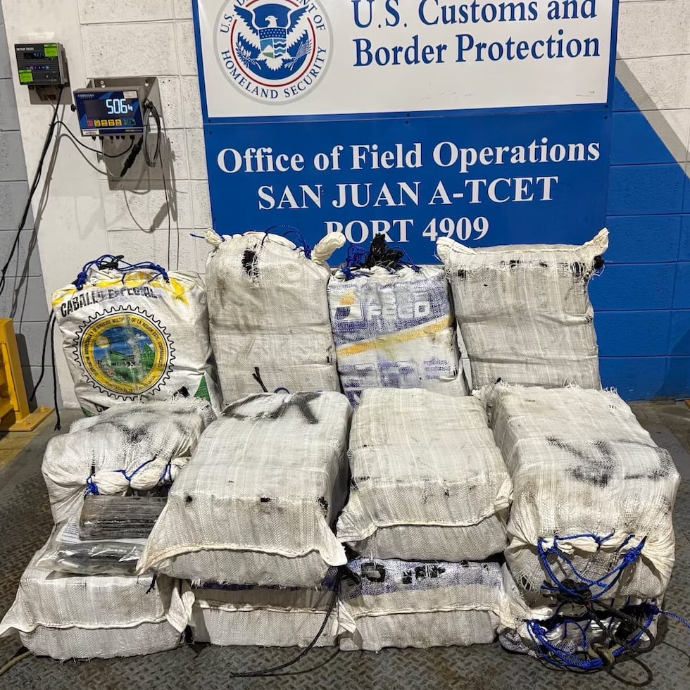 Un millonario cargamento de cocaína fue interceptado por la tripulación de una de las embarcaciones de la Guardia Costera de Estados Unidos (USCG, en inglés), el pasado 14 de enero en aguas al norte de Puerto Rico.