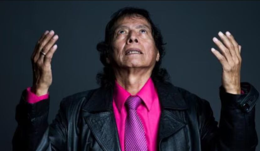 El cantante peruano Iván Cruz, "Rey de los Boleros".