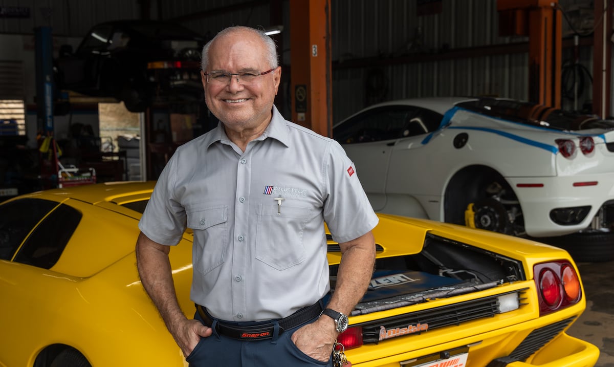 Oscar Vélez: casi medio siglo de motores, velocidad y tradición familiar