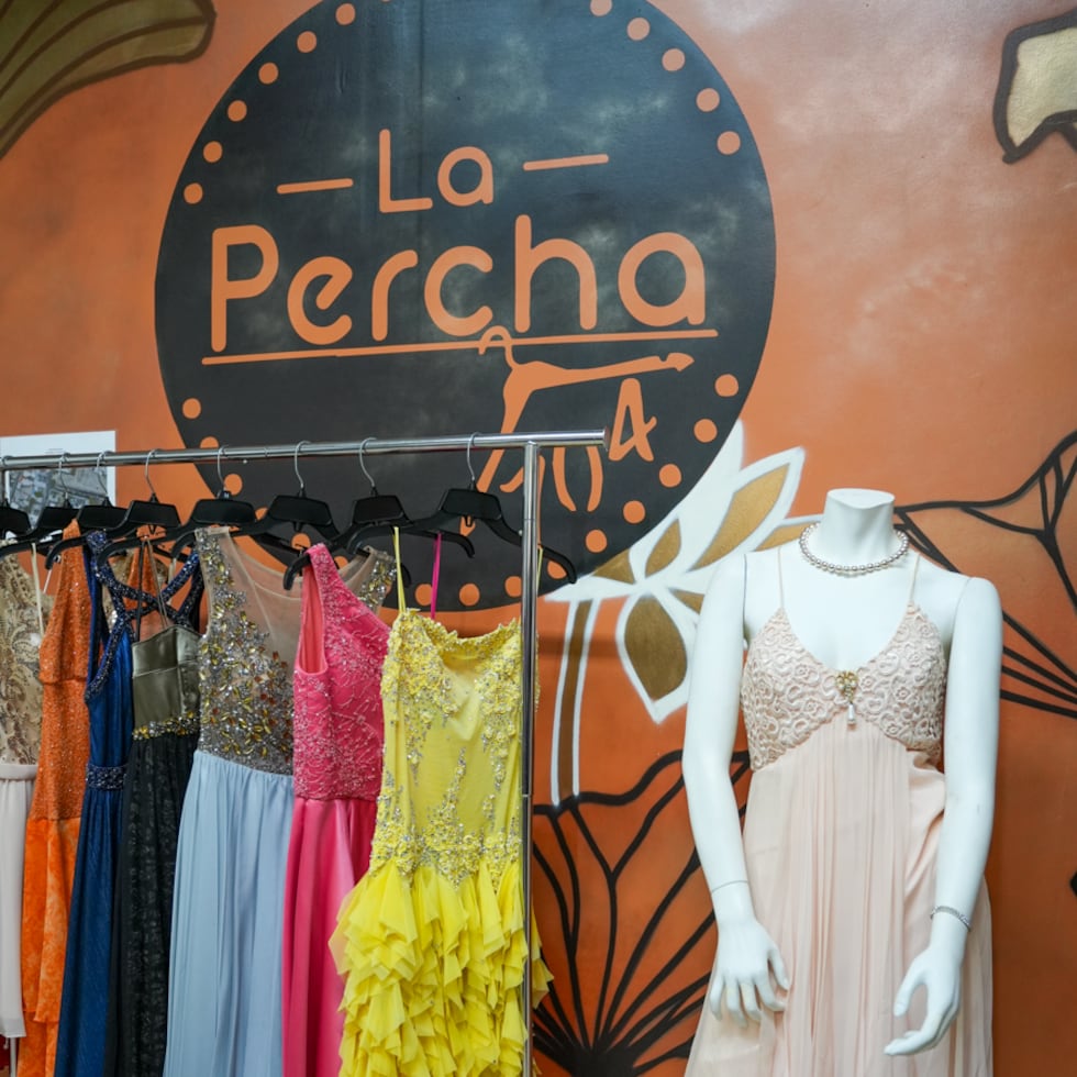 La entrega de los atuendos se realizará el próximo sábado 28 de marzo