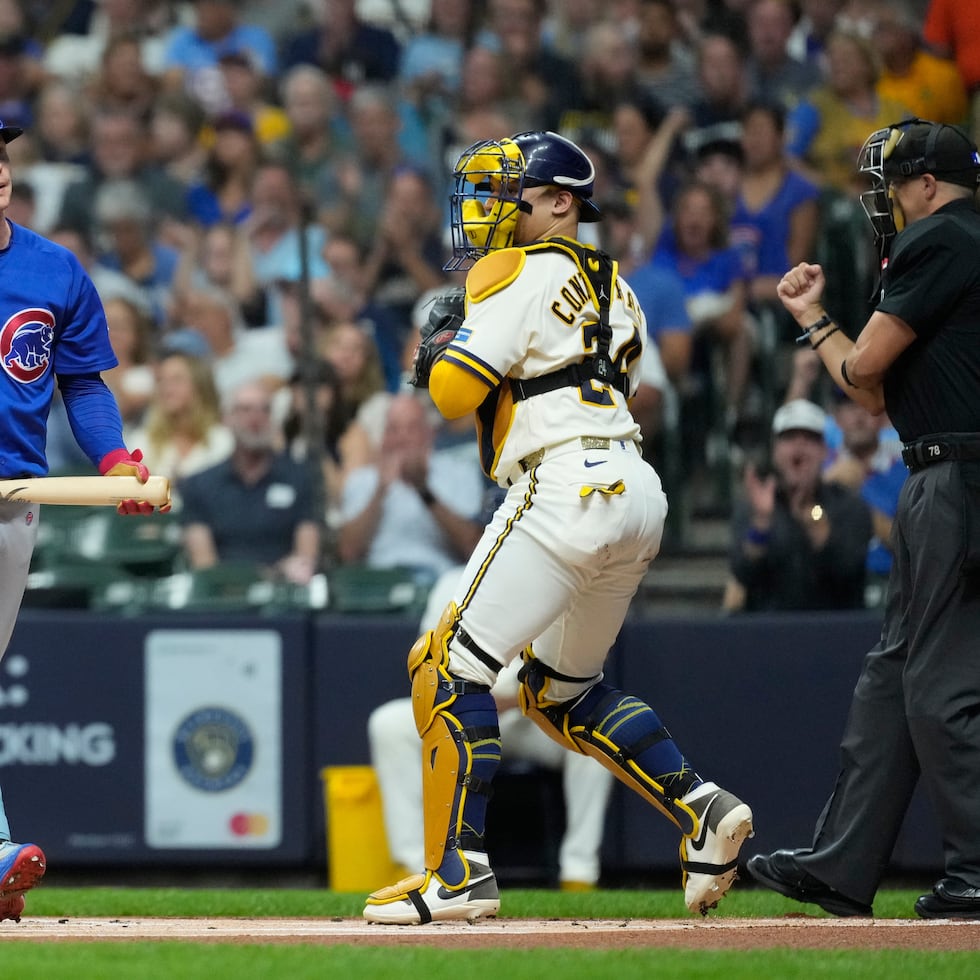 Hasta cuando se ponchó en la octava entrada en su último turno, Pete Crow-Armstrong recibió una ovación en Chicago luego de batear de 4-3 con dos cuadrangulares, un triple, tres carreras anotadas y tres empujadas.