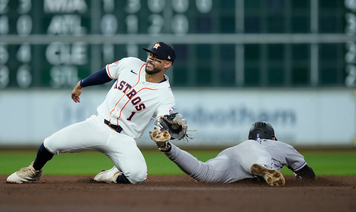 Carlos Correa autorizado para juegos simulados en su camino al regreso con los Astros