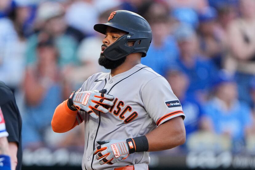 Heliot Ramos ya no llevará este uniforme de los Giants, sino el de los Yankees.