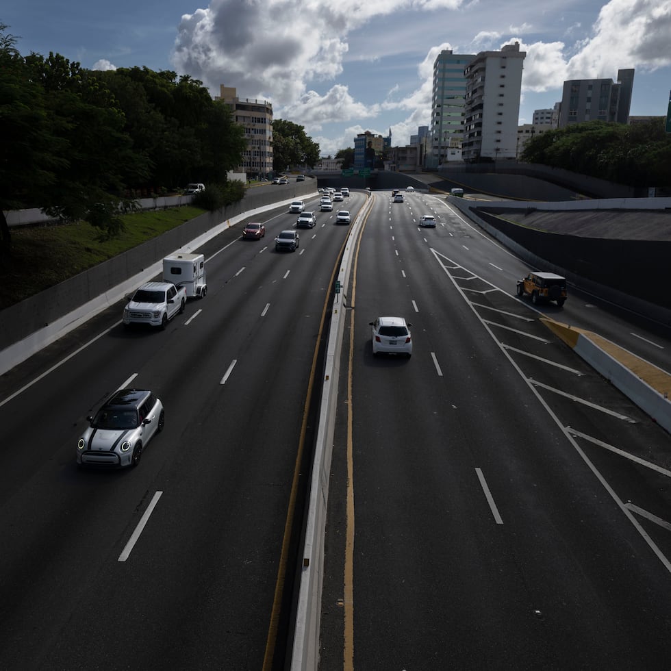 La avenida Baldorioty de Castro, entre Santurce y Carolina, recibirá la mayor asignación, ascendente a $37.5 millones.
