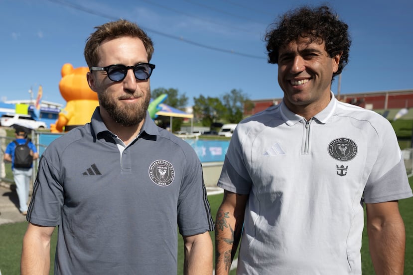 Ricardo Blanco, a la izquierda, es el gerente de eventos especiales de Inter Miami.
