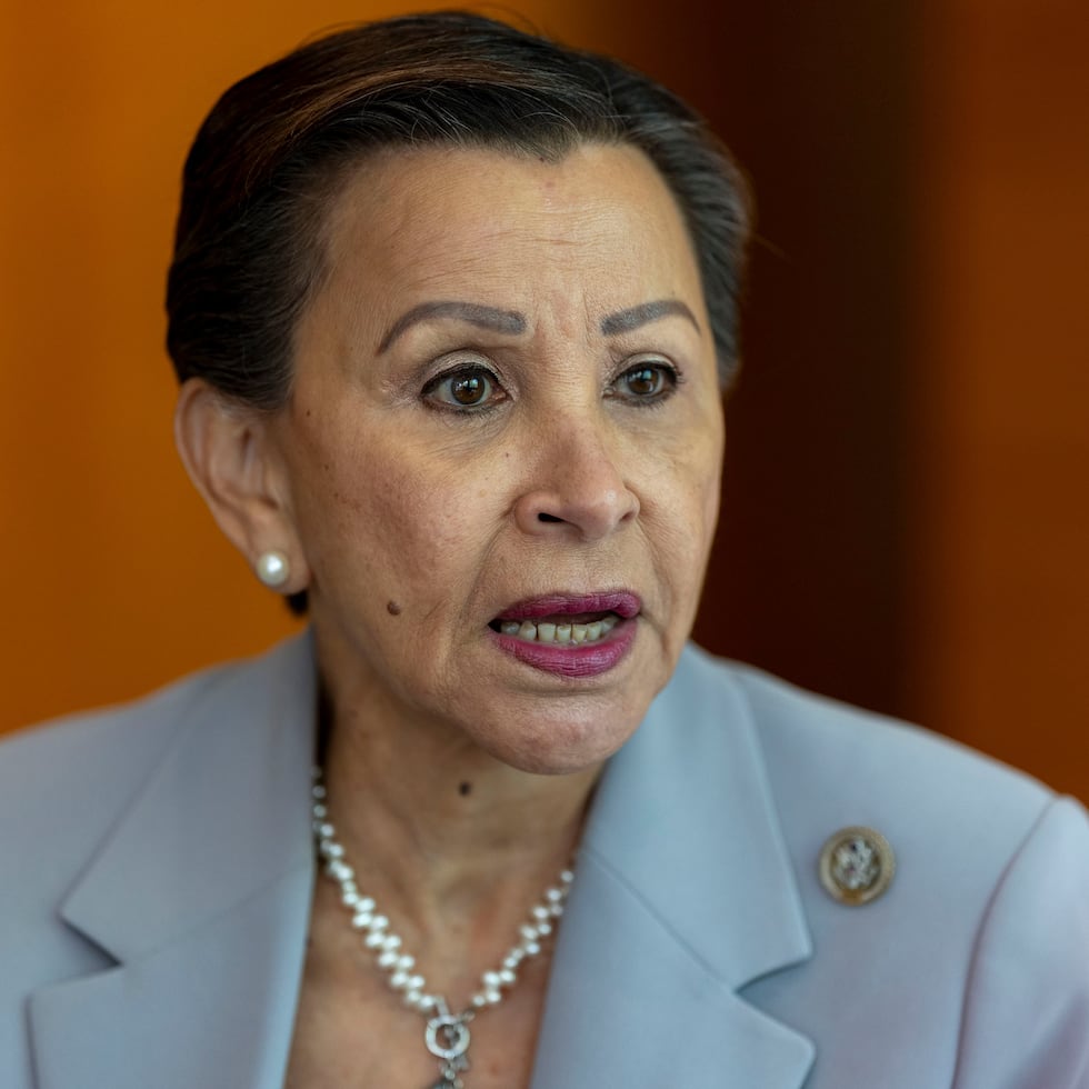 Nydia Velázquez recalls the restrictions imposed by the Trump administration on access to emergency funds.