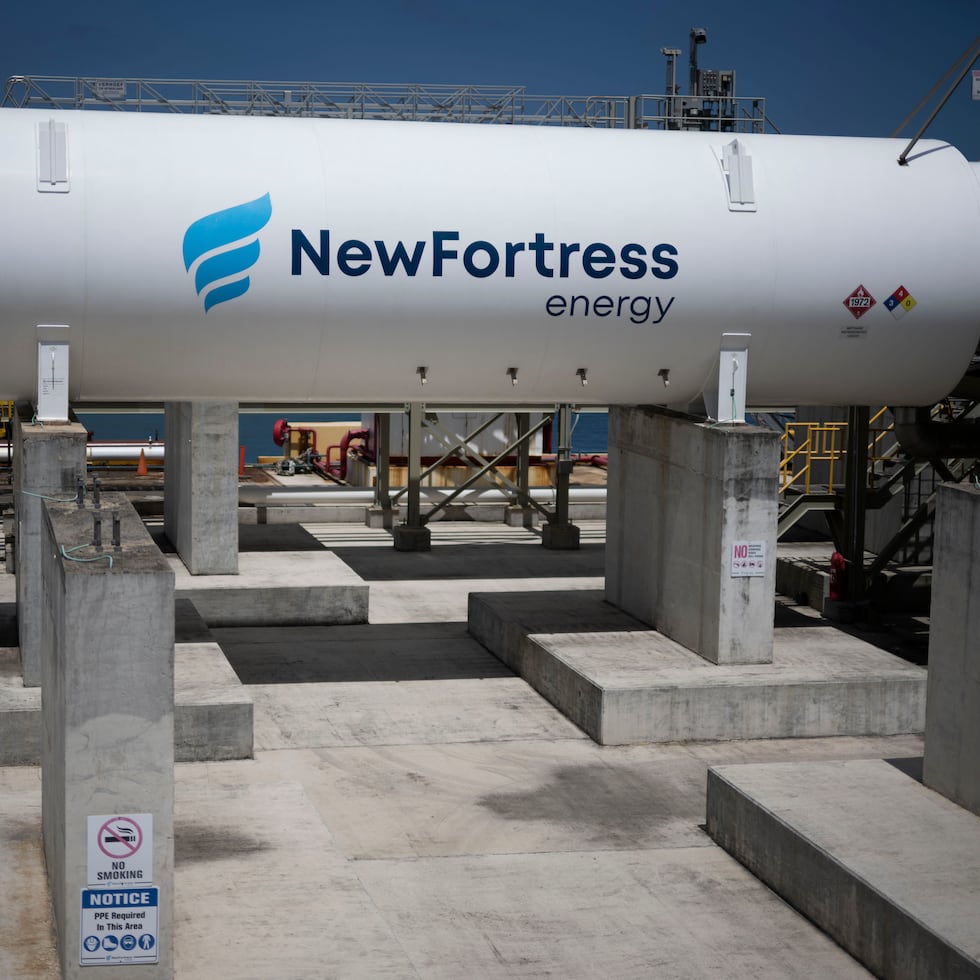 El terminal de New Fortress Energy no ha recibido gas natural desde alrededor del 16 de septiembre, afectando las operaciones de las centrales San Juan y Palo Seco.