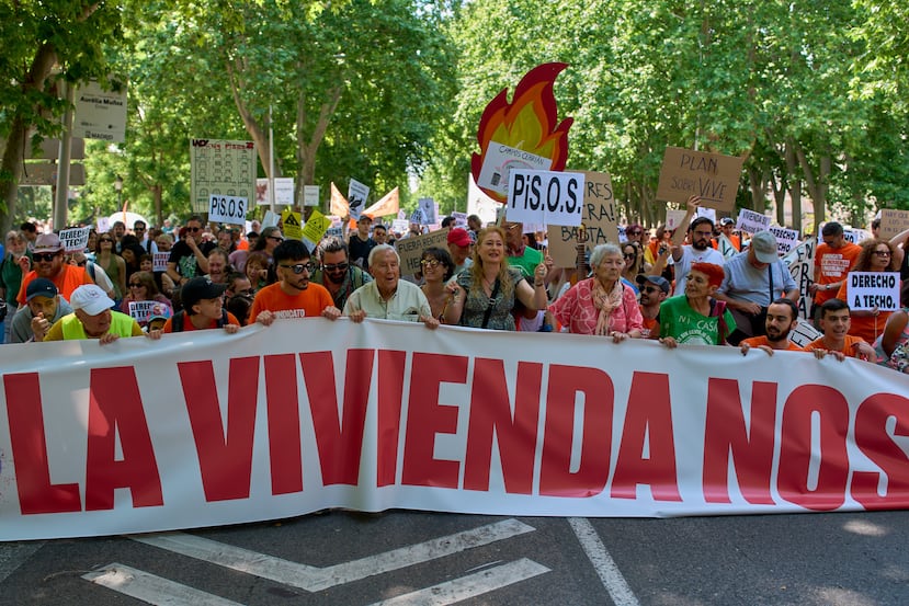 El aumento de los precios de la vivienda está dejando a muchos madrileños sin acceso al mercado inmobiliario en medio de la crisis que atraviesa España