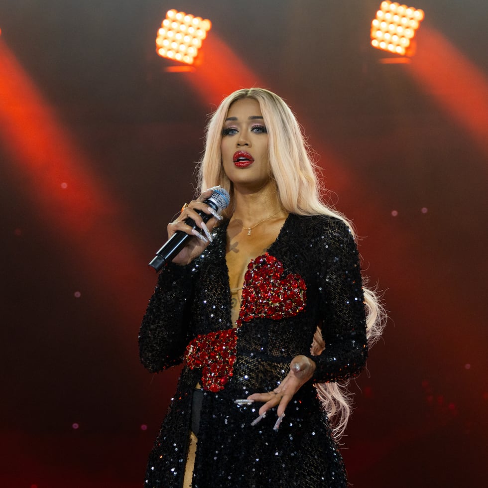 A través de interpretaciones como “Déjala correr” y “Huele a soledad”, junto a su compatriota Yancy Abríl, confirmó la gran estrella de la música que es.