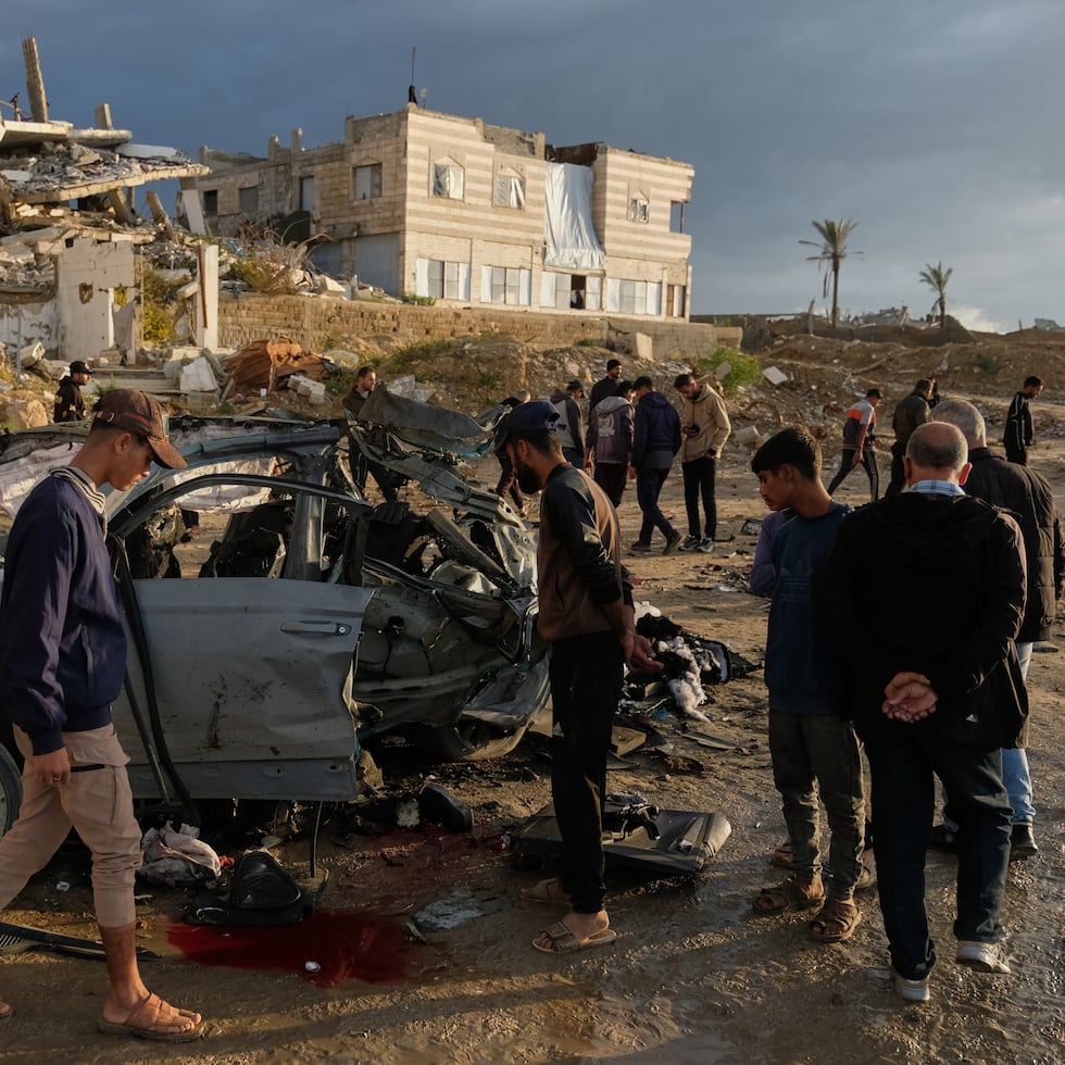 Hamas no confirmó la muerte de Raed Saad, pero señaló que un vehículo civil había sido atacado fuera de la ciudad de Gaza.