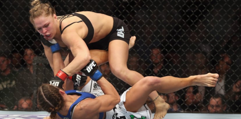 La victoria de Ronda Rousey sobre Liz Carmouche no fue una tan arrolladora para Rousey como había sido en sus pleitos previos. (Archivo)