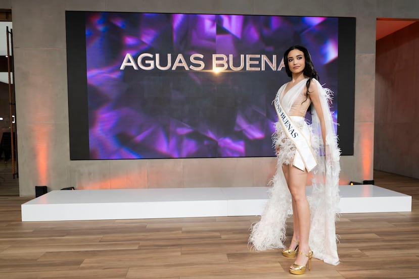 En la foto miss Aguas Buenas Vivianie Díaz Arroyo.