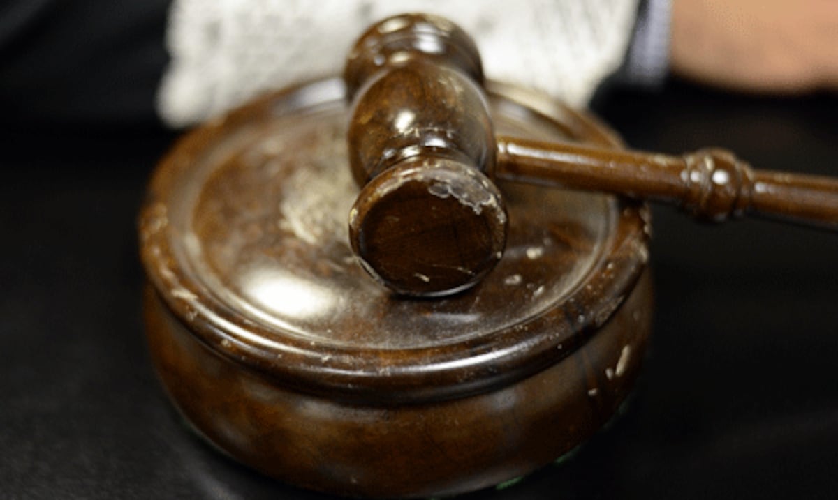 Fianza de $300,000 contra hombre acusado de matar a perro y maltratar adulta mayor en Arecibo