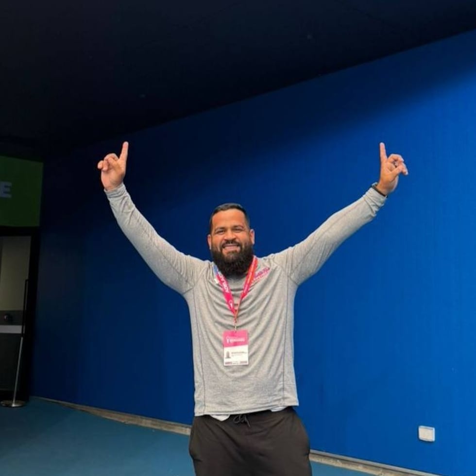 Lenny Rivera posa desde Adelaide, Australia.