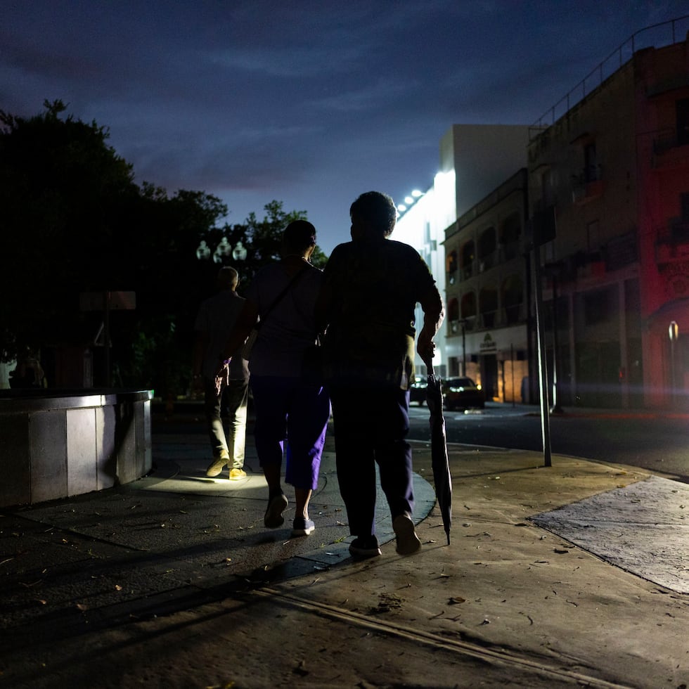 Durante los apagones, a los adultos mayores les preocupa más caerse y afrontar la incertidumbre respecto a sus enfermedades crónicas, encontró el estudio recién publicado.