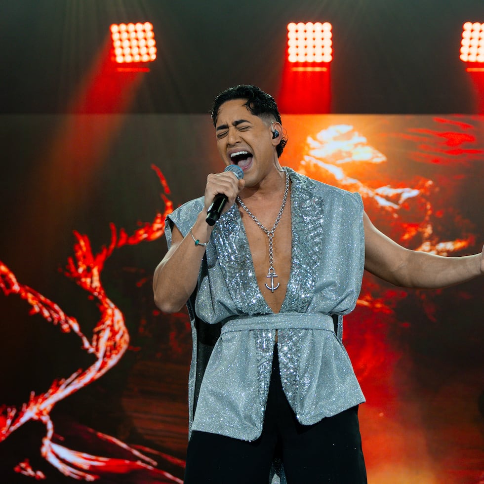 Dionicio Matos logró una ovación de pie de parte de la audiencia y del panel de jueces con “Esta ausencia” de David Bisbal.