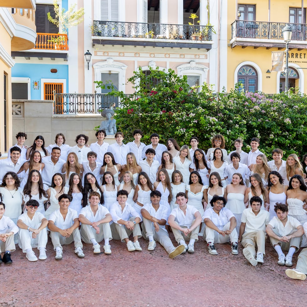Clase 2026 de TASIS Dorado