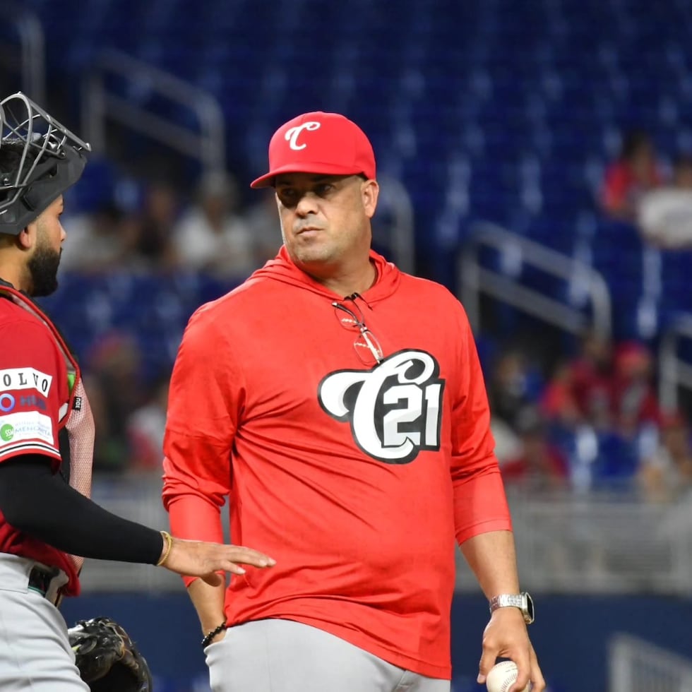 Ramón Vázquez regresó a dirigir a los Criollos en la temporada 2024-25.