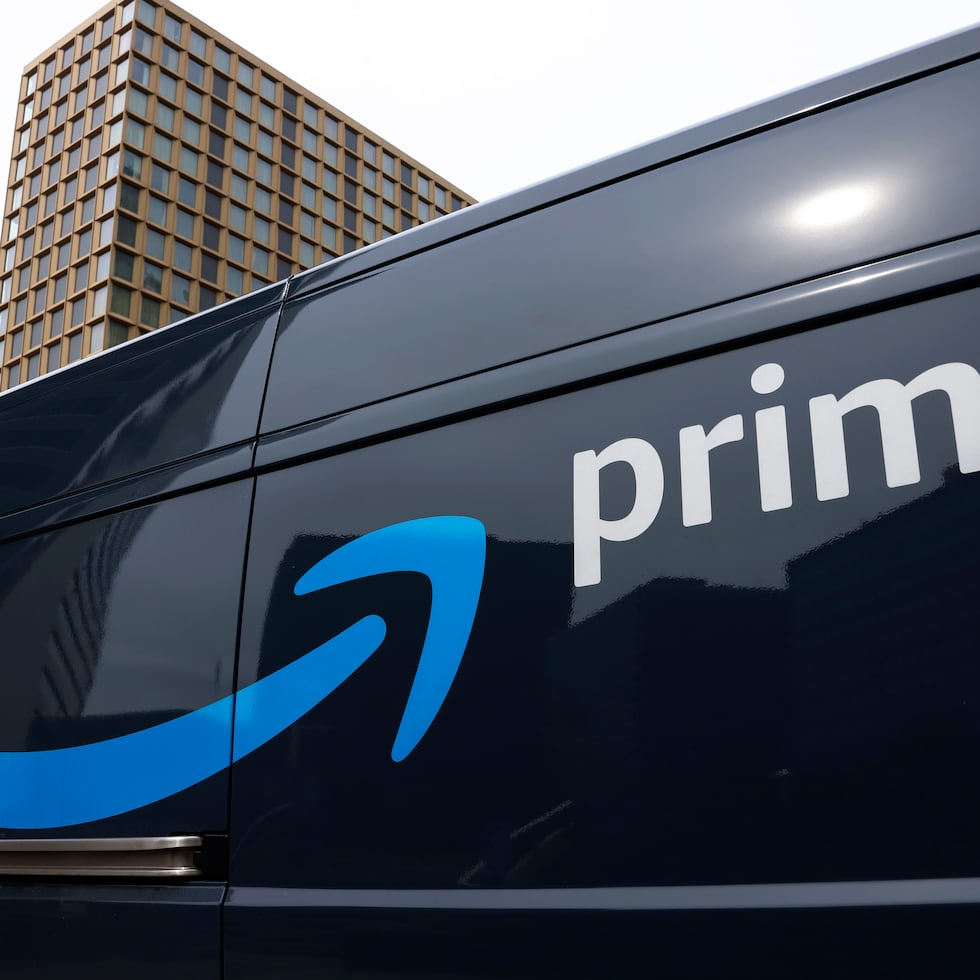 La empresa deberá abonar $2,500 millones a sus clientes afectados tras presuntamente engañar a los consumidores para llevarlos a suscribirse a Prime