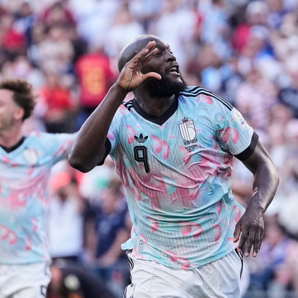 Romelu Lukaku festeja el cuarto gol de Bélgica sobre Estados Unidos.