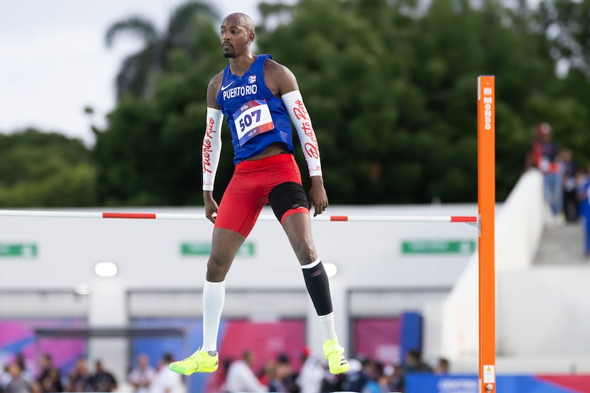 Luis Joel Castro no pudo subir al podio centroamericano en Santo Domingo.