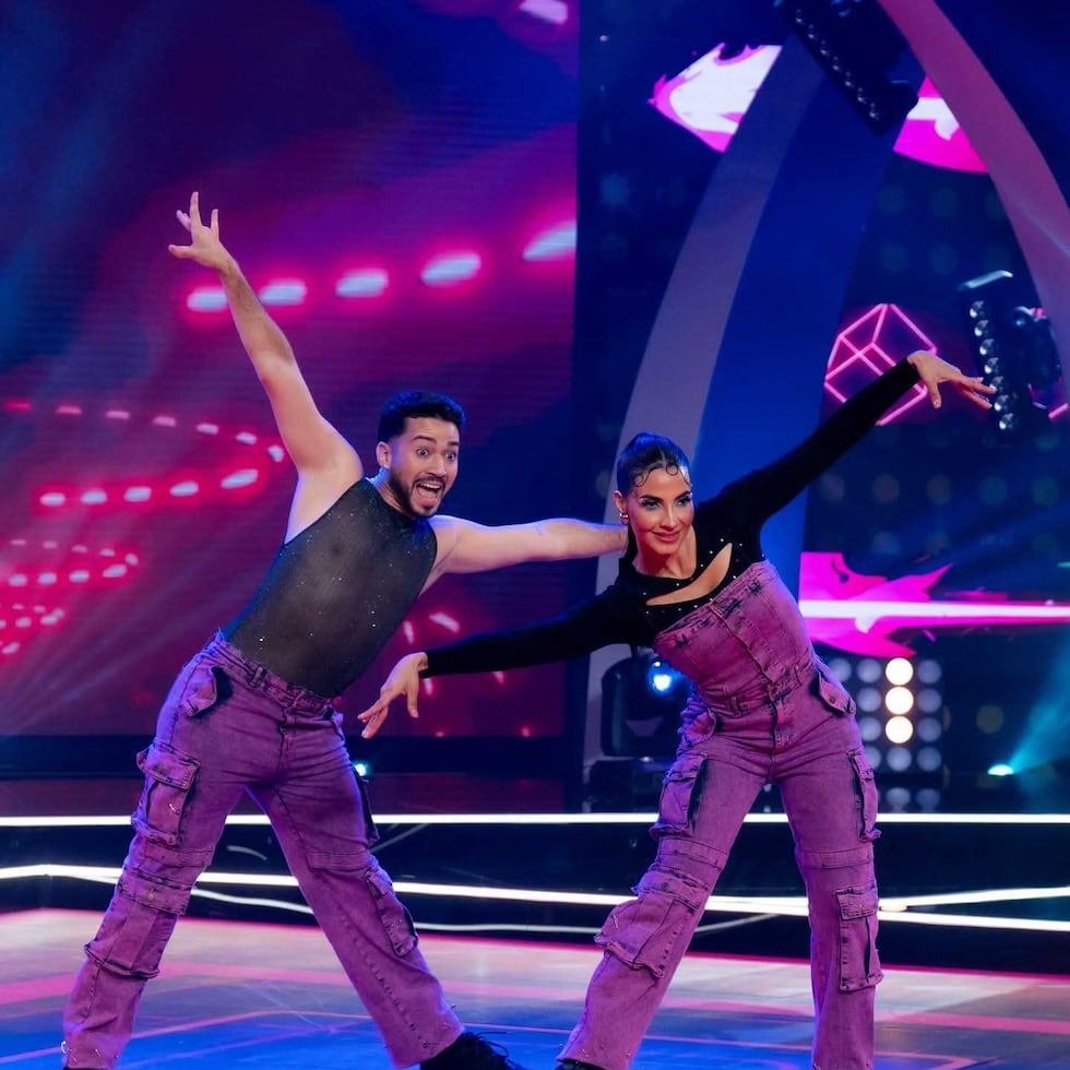 Patricia Corcino y su pareja de baile, Fabián en Claro que baila!. (Foto: Facebook Wapa Televisión)