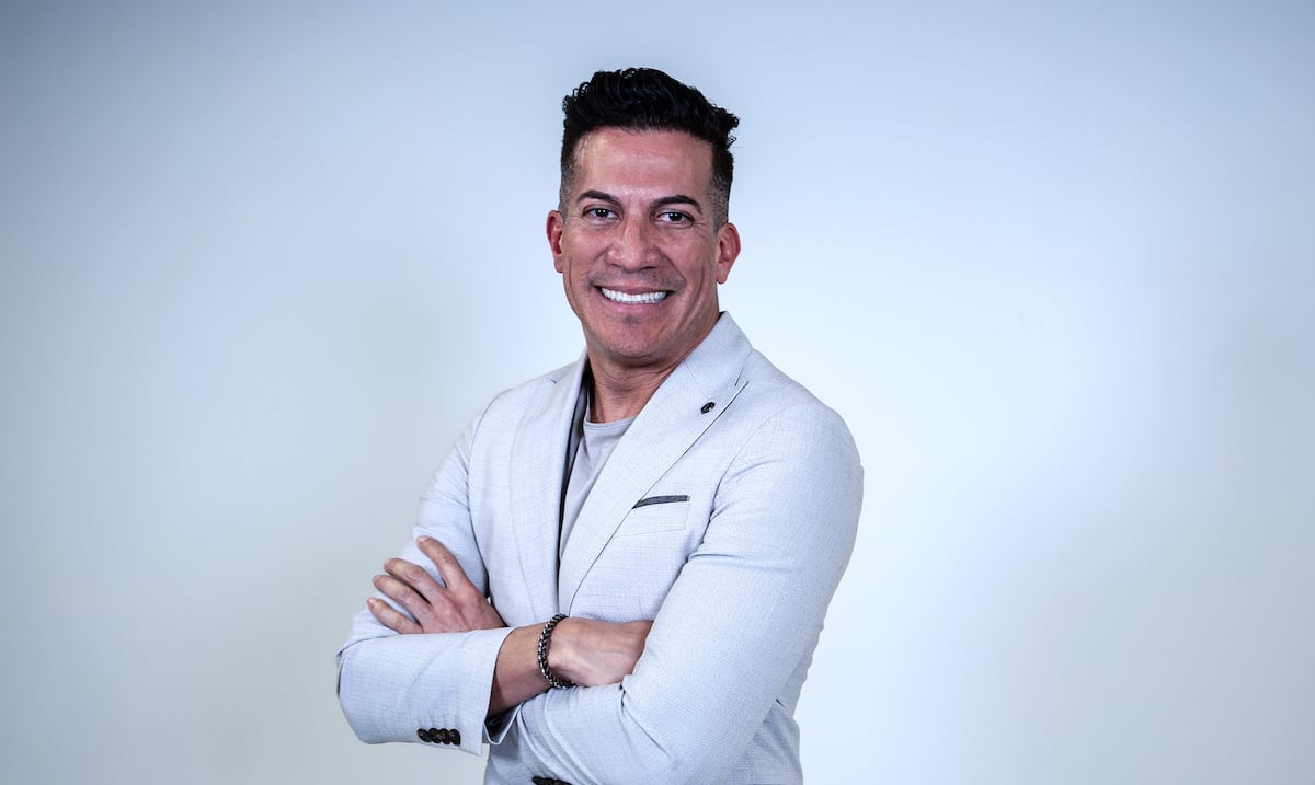 Hospitalizan a Alex DJ tras sufrir embolia pulmonar