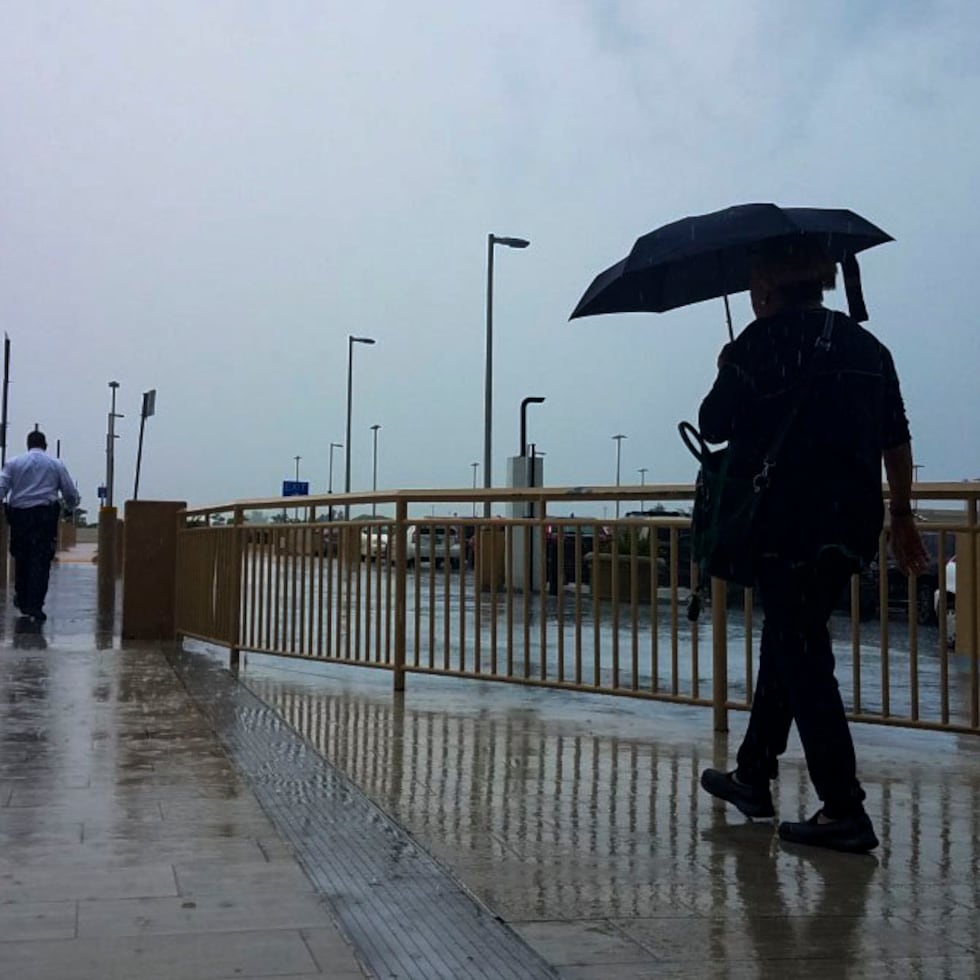 Los aguaceros podrían generar algunas inundaciones urbanas.