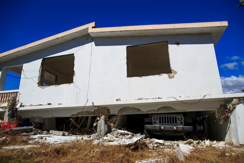 Vecinos de la comunidad de Alturas del Cafetal en Yauco dicen que no han visto progreso tras la visita de líderes políticos en la zona afectada por el terremoto del 7 de enero de 2020.