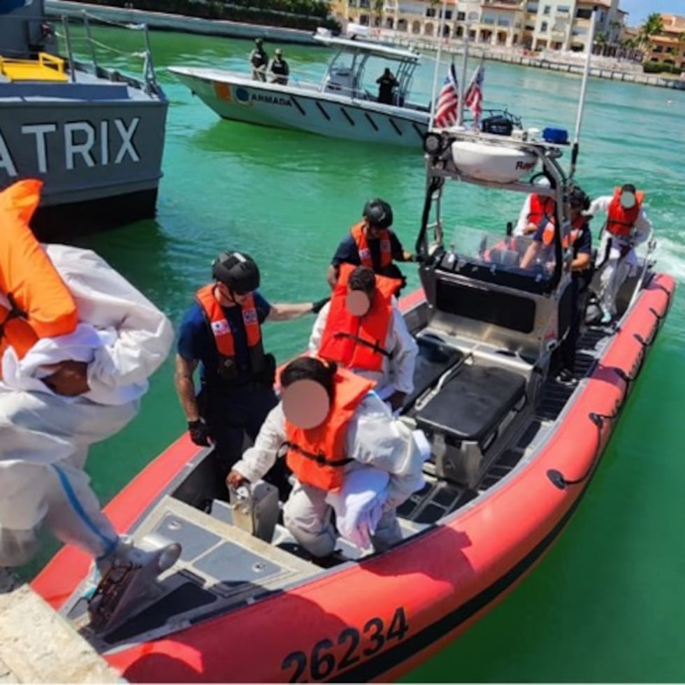 Un total de 14 extranjeros fueron interceptados en la costa de Aguadilla.