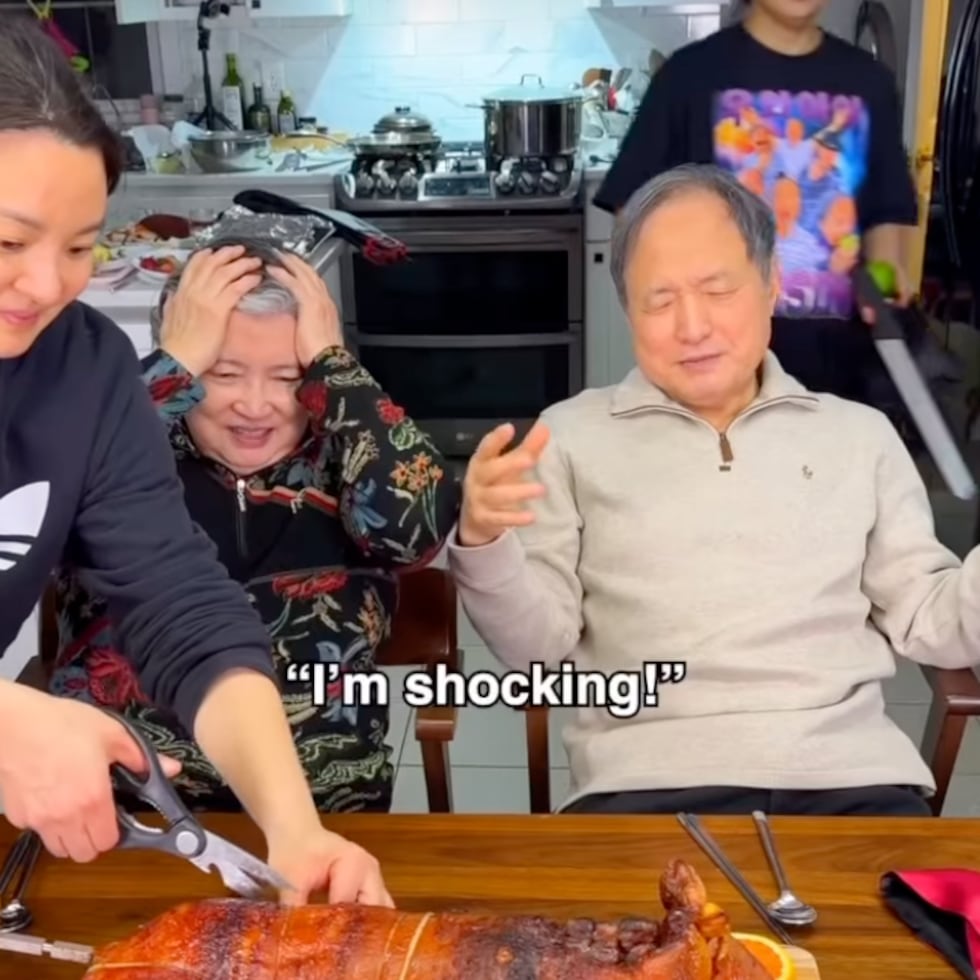 Imagen de captura del vídeo de “Crazy Korean Cooking”.