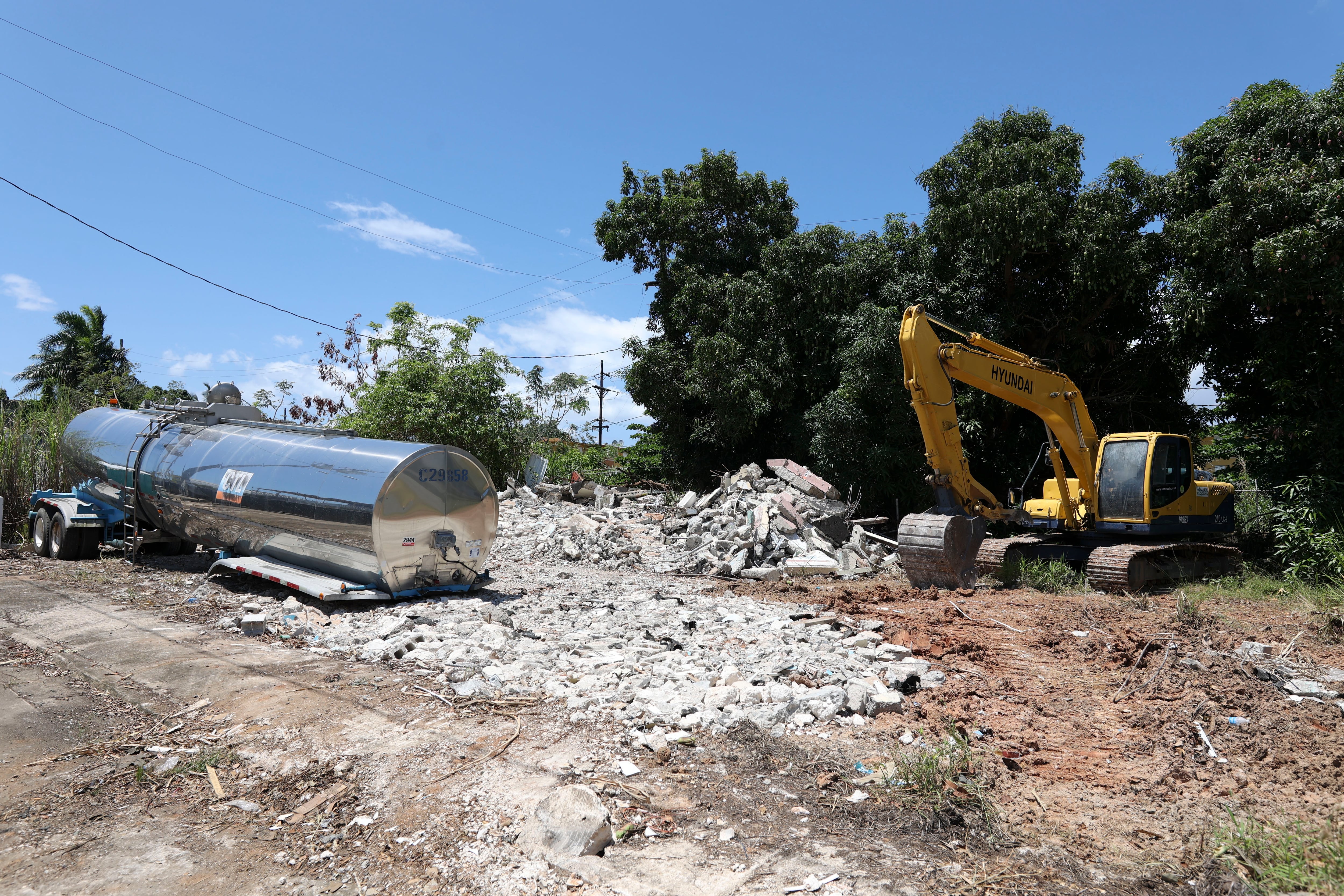 Imagen de la cobertura de: Vecinos de Puerto Nuevo se preparan para el inicio de la canalización del río Piedras