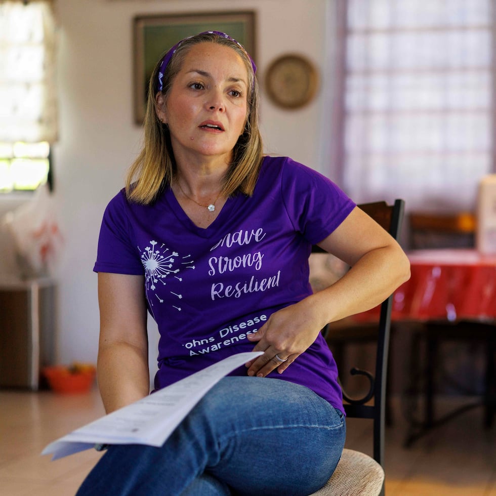 Lizmarie Rivera Jiménez, 43, was declared ineligible for Medicaid and, since then, has been unable to afford the medication that inhibits the symptoms of her Crohn's disease.