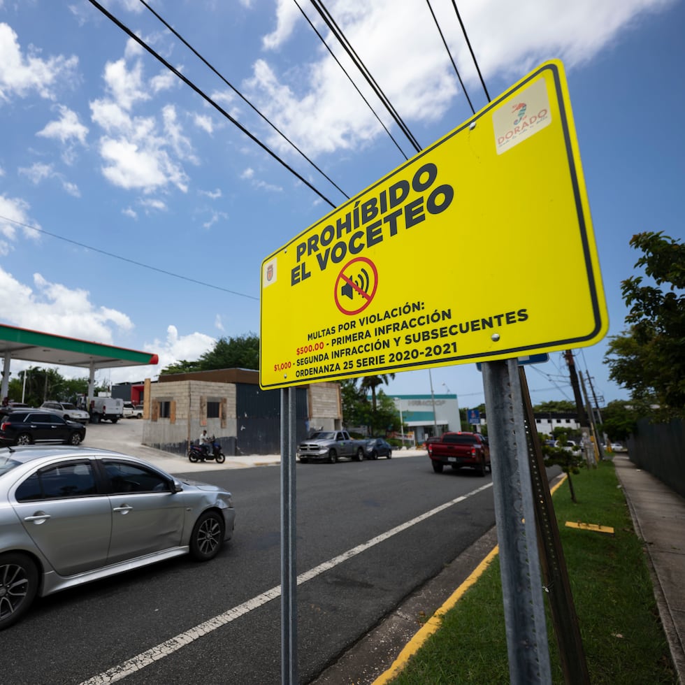 Algunos gobiernos municipales han tomado acción contra el voceteo.